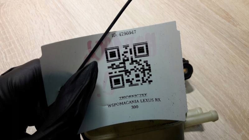 ZBIORNICZEK WSPOMAGANIA LEXUS RX 300