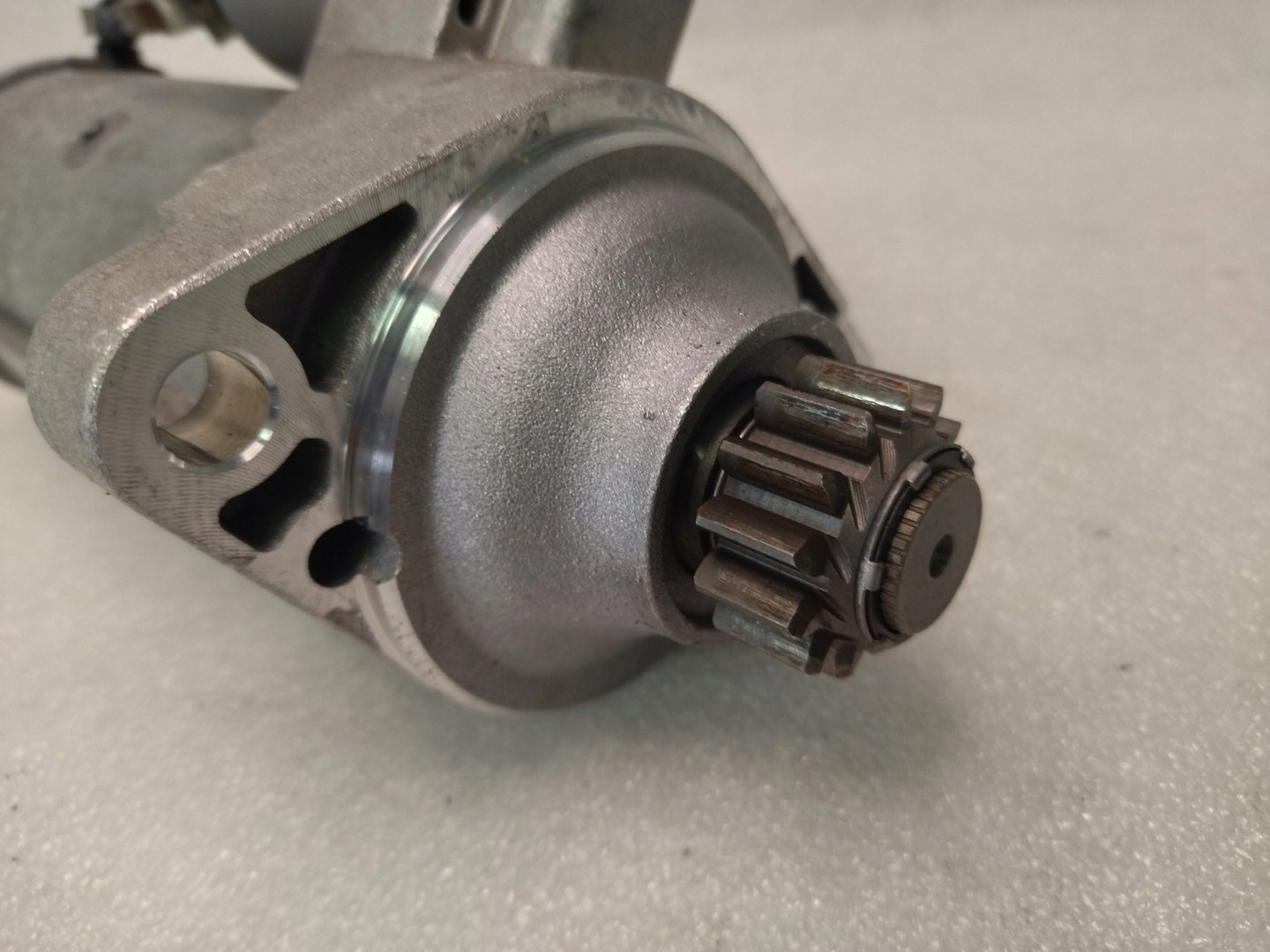 VOLKSWAGEN Other engine parts 21398117 - Used parts online  