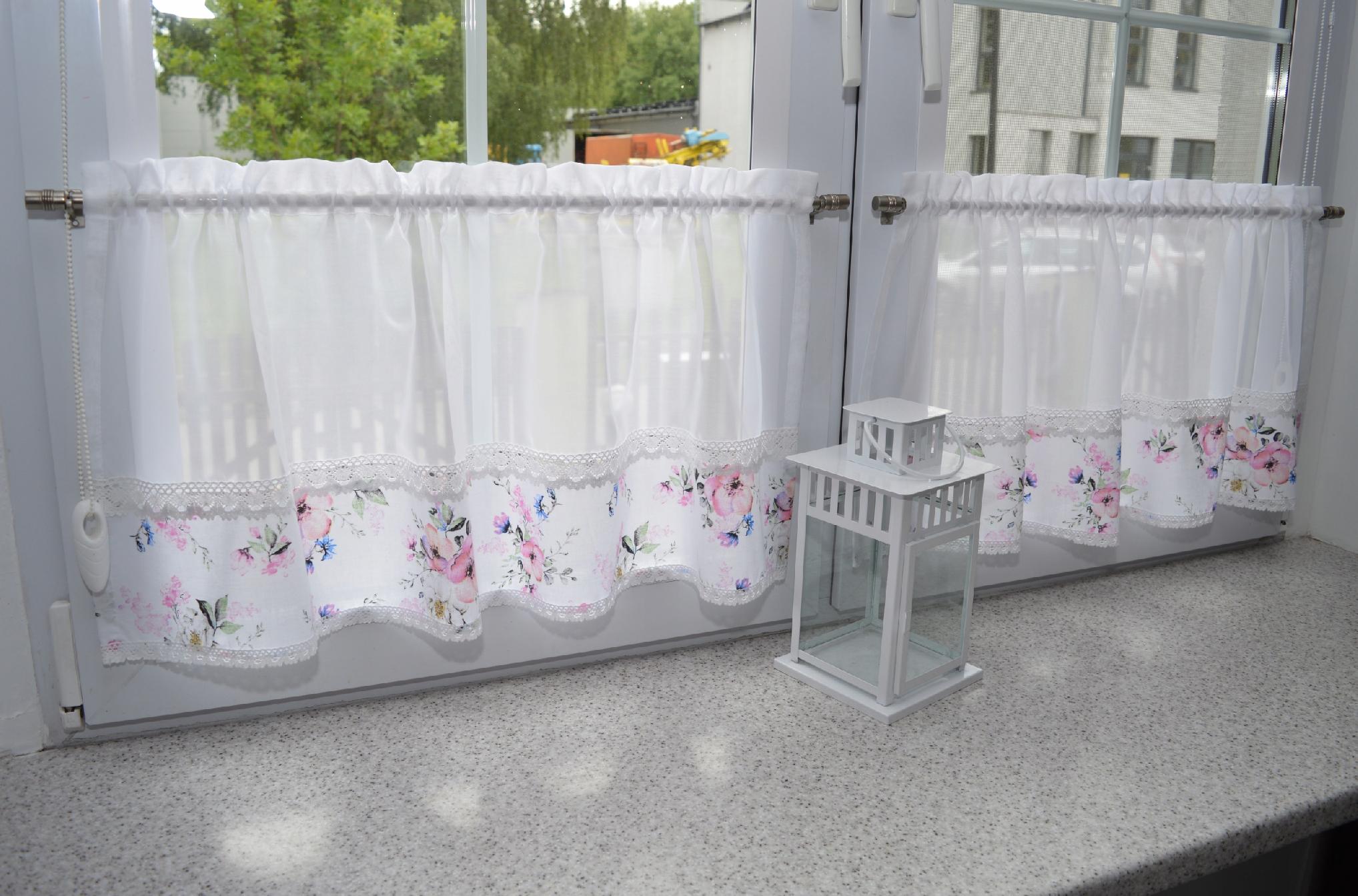 Zazdrostka kuchenna kwiat wiśni woal 200 x 60 cm