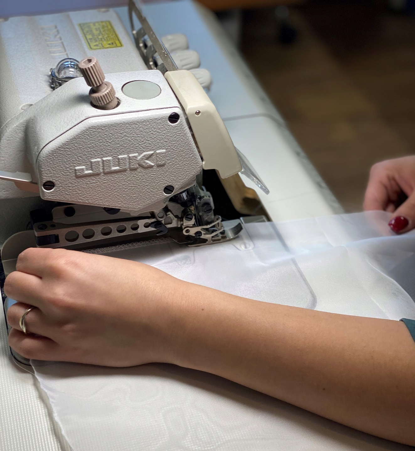 FIRANA NOWOCZESNA salon sypialnia AŻUR 4 czerń