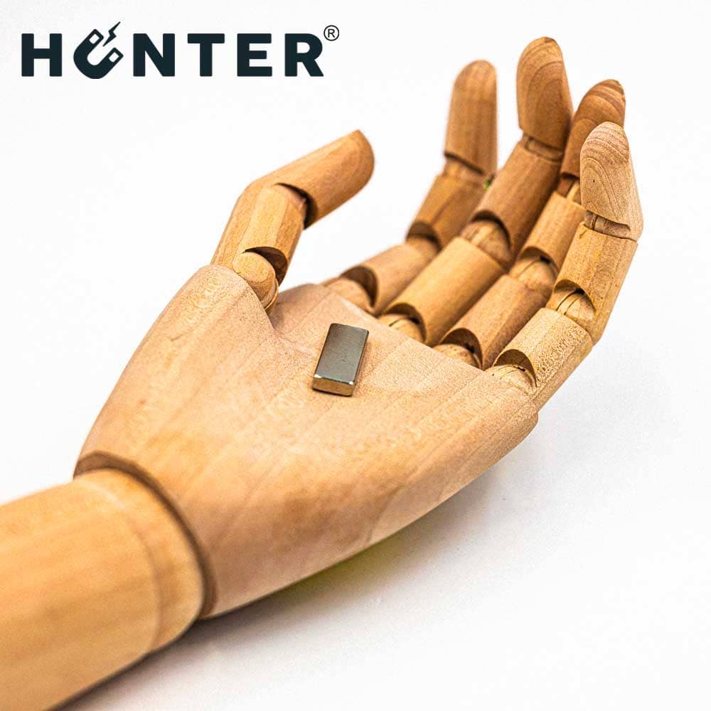 Magnes neodymowy 30x10x4mm / N45 płytkowy