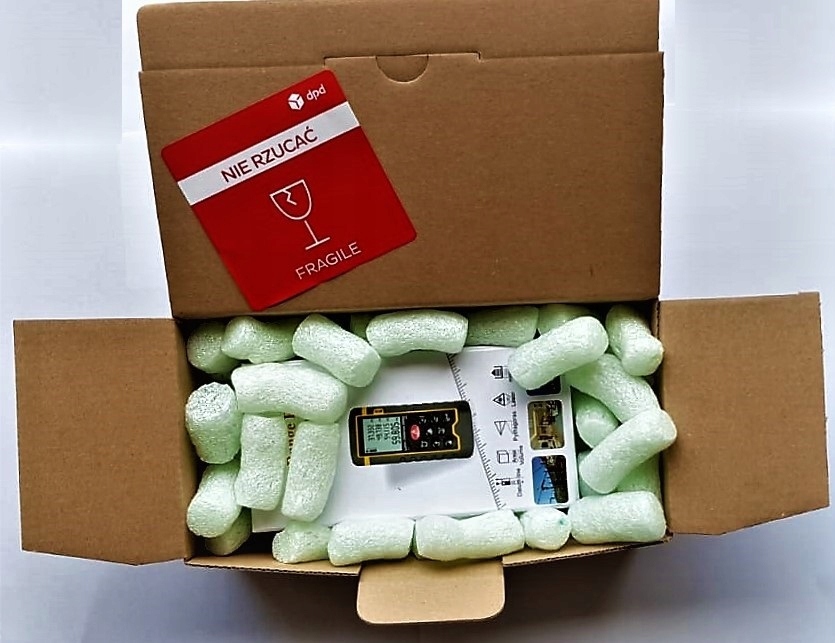 34911582_2.jpg