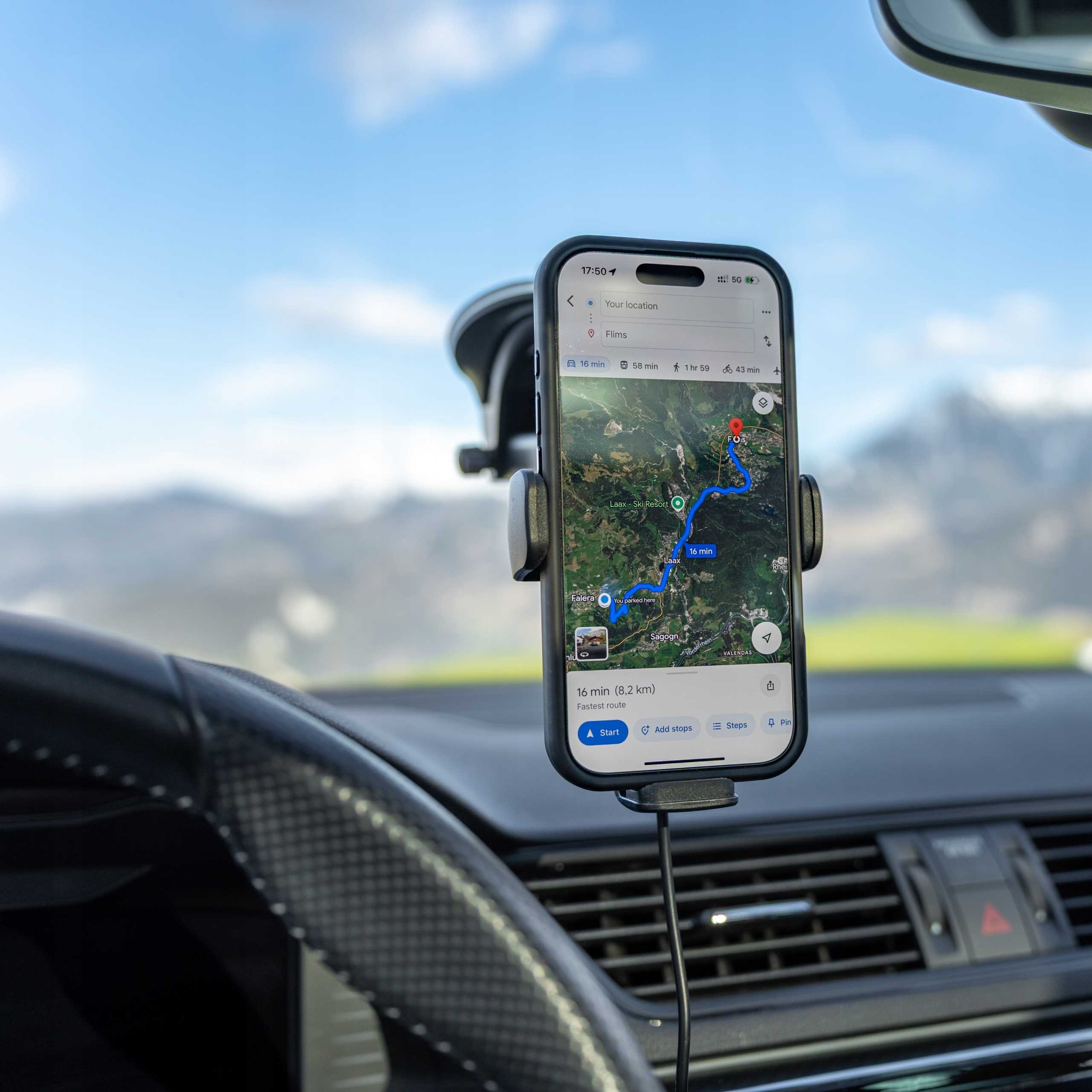 Spacecase Car Holder Dash/Windshield Wireless Charge Wm7B