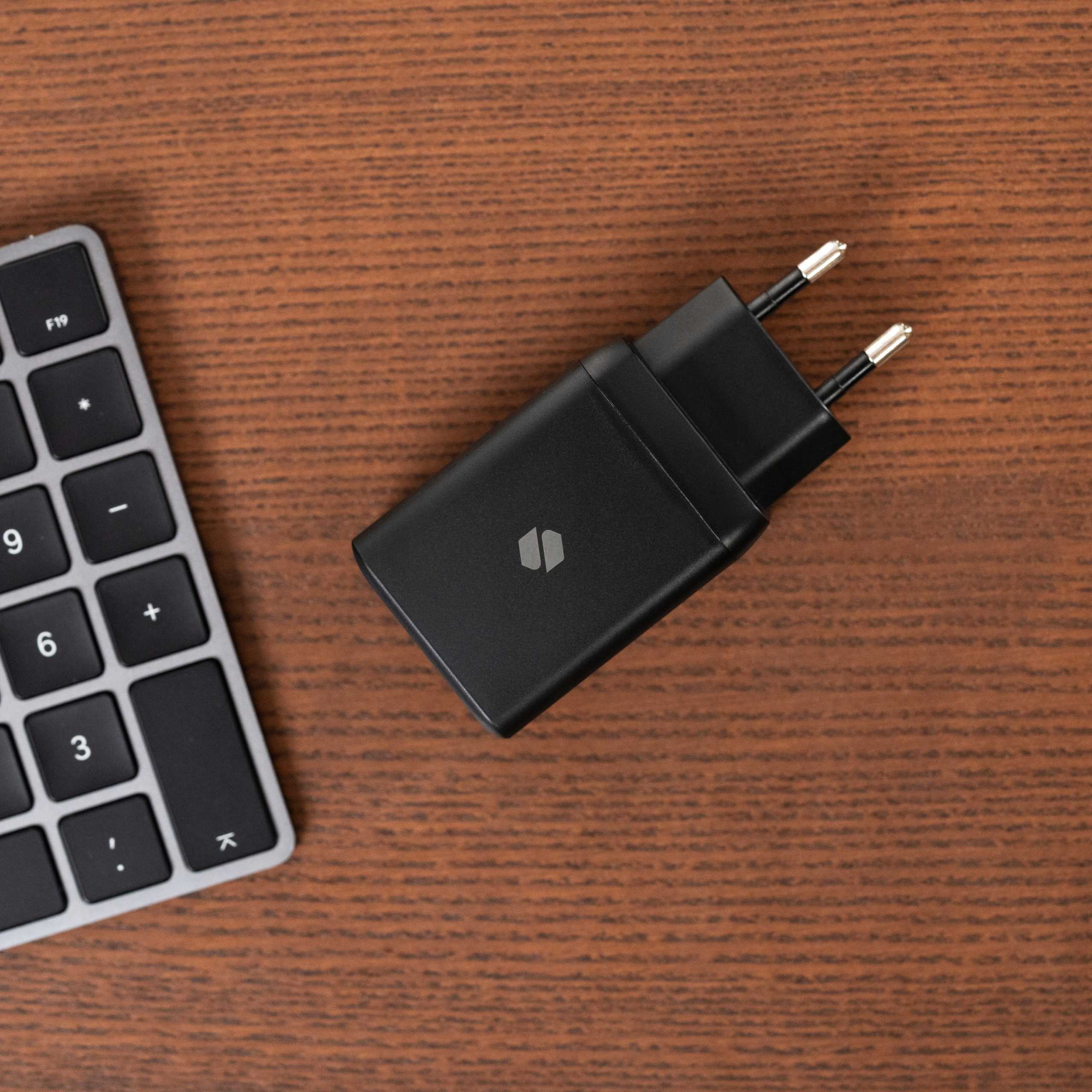 Spacecase USB Charger 45W GaN SC006B black