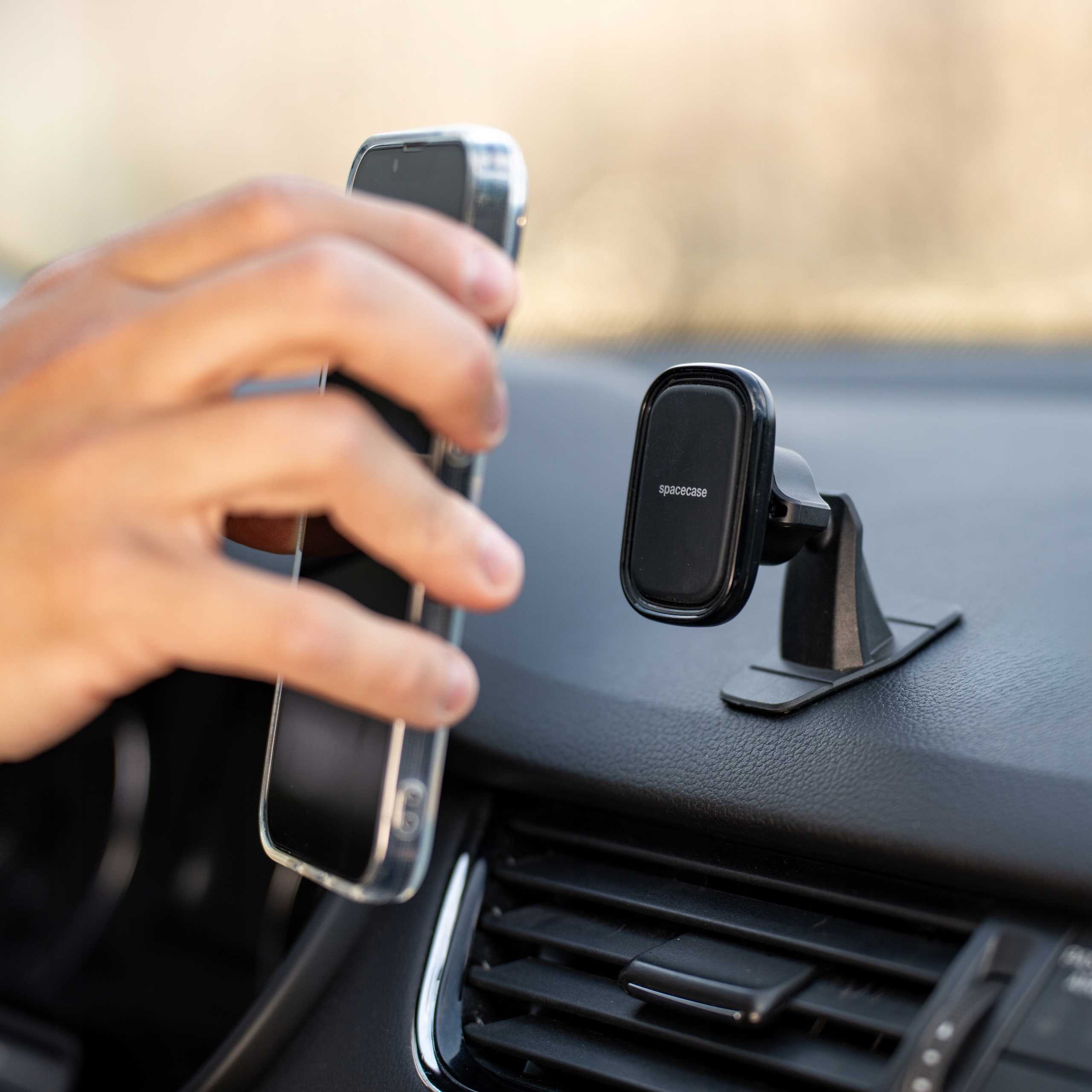 Spacecase Car Holder SC09 Dash/Console Magnetic black