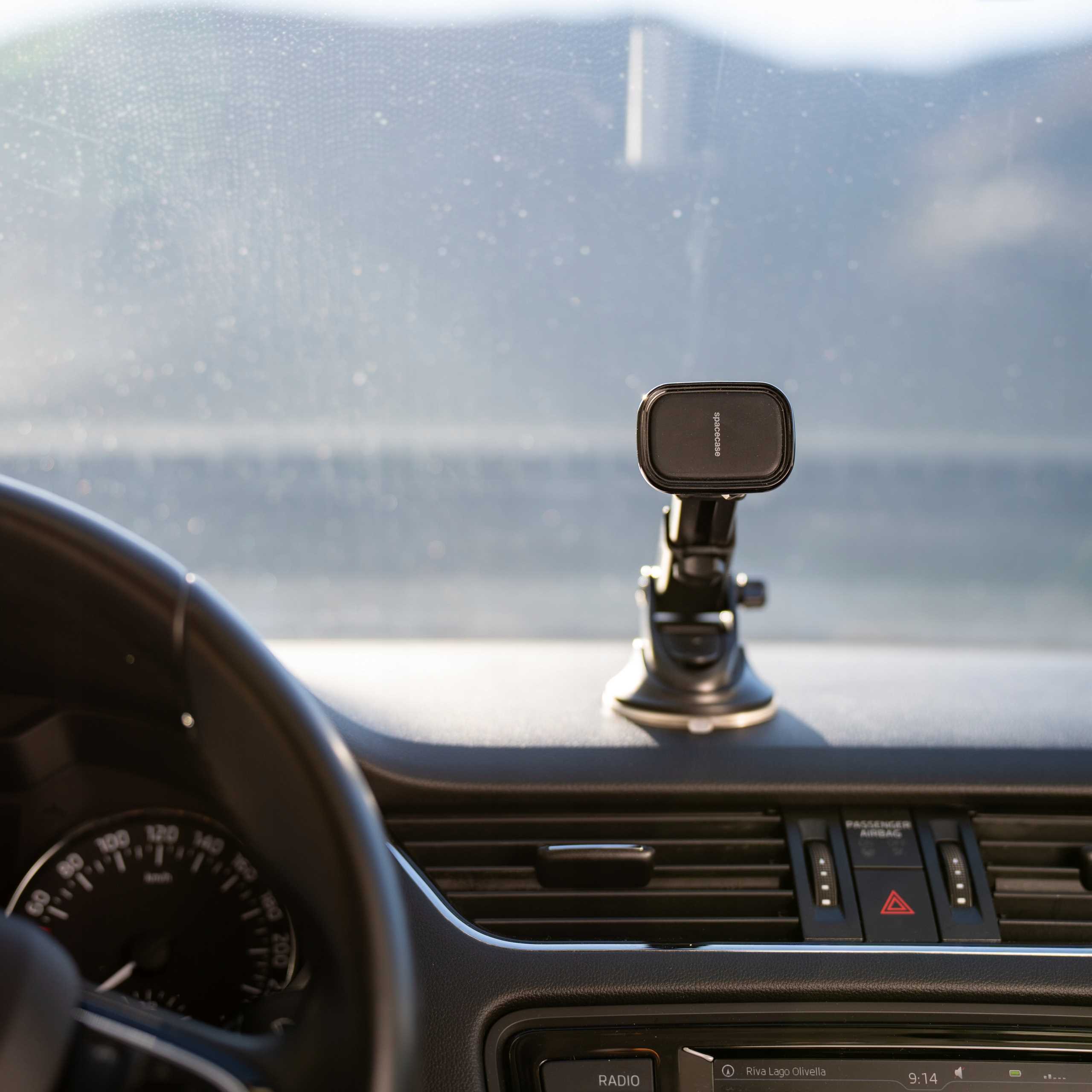 Spacecase Car Holder SC10 Dash/Windshield Magnetic black