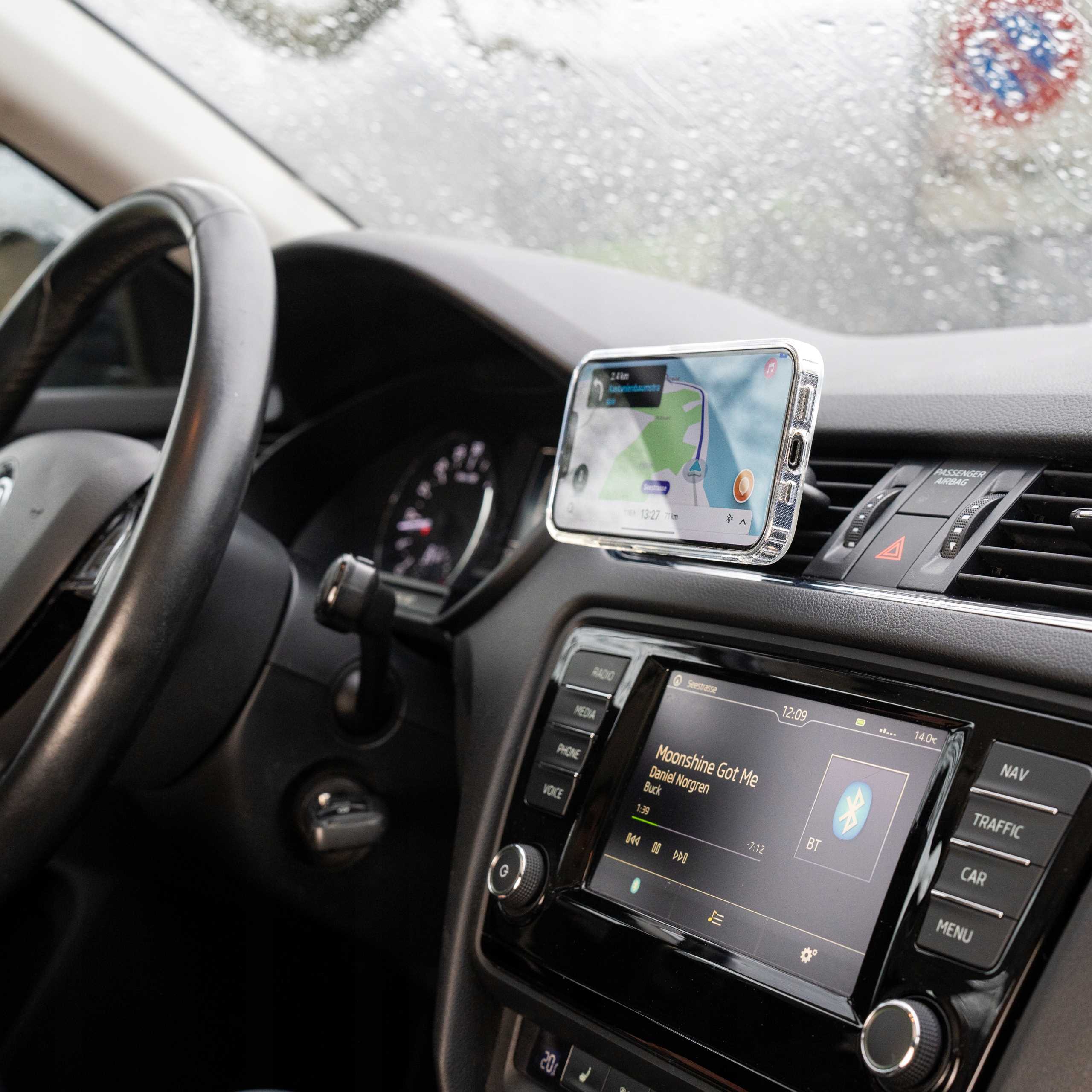 Spacecase Car Holder SC04 Air Vent Magsafe black