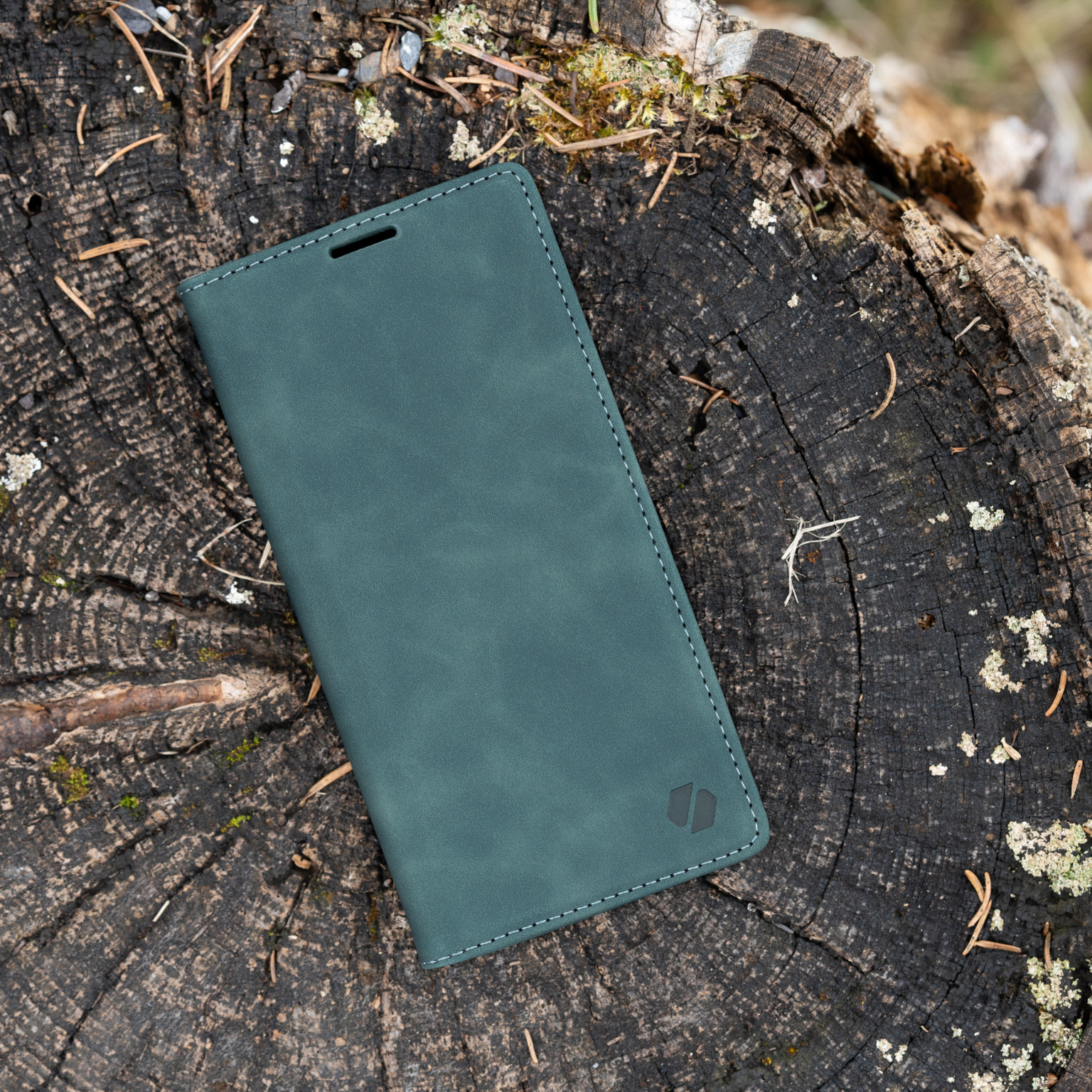 Spacecase Wallet iPhone 13 blue