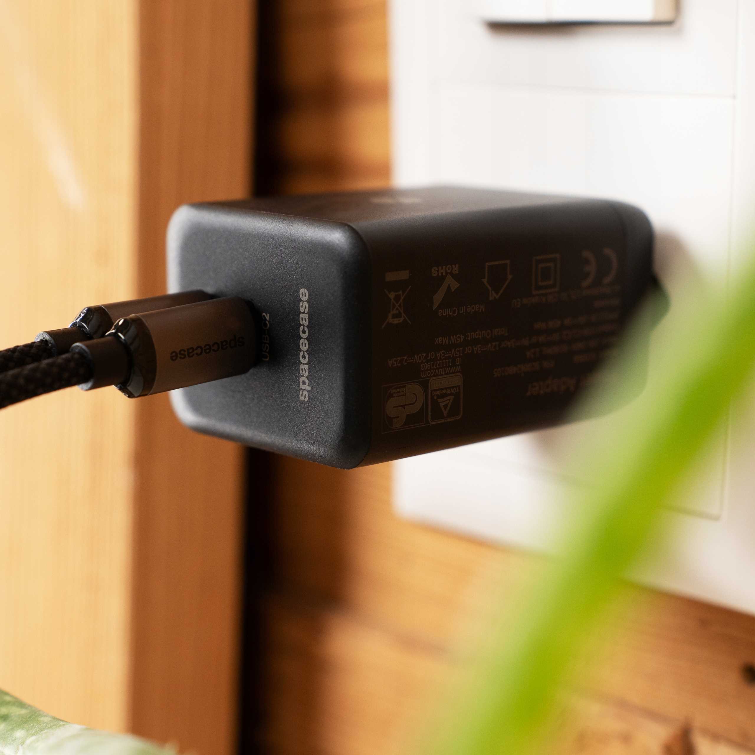 Spacecase USB Charger 45W GaN SC006B black