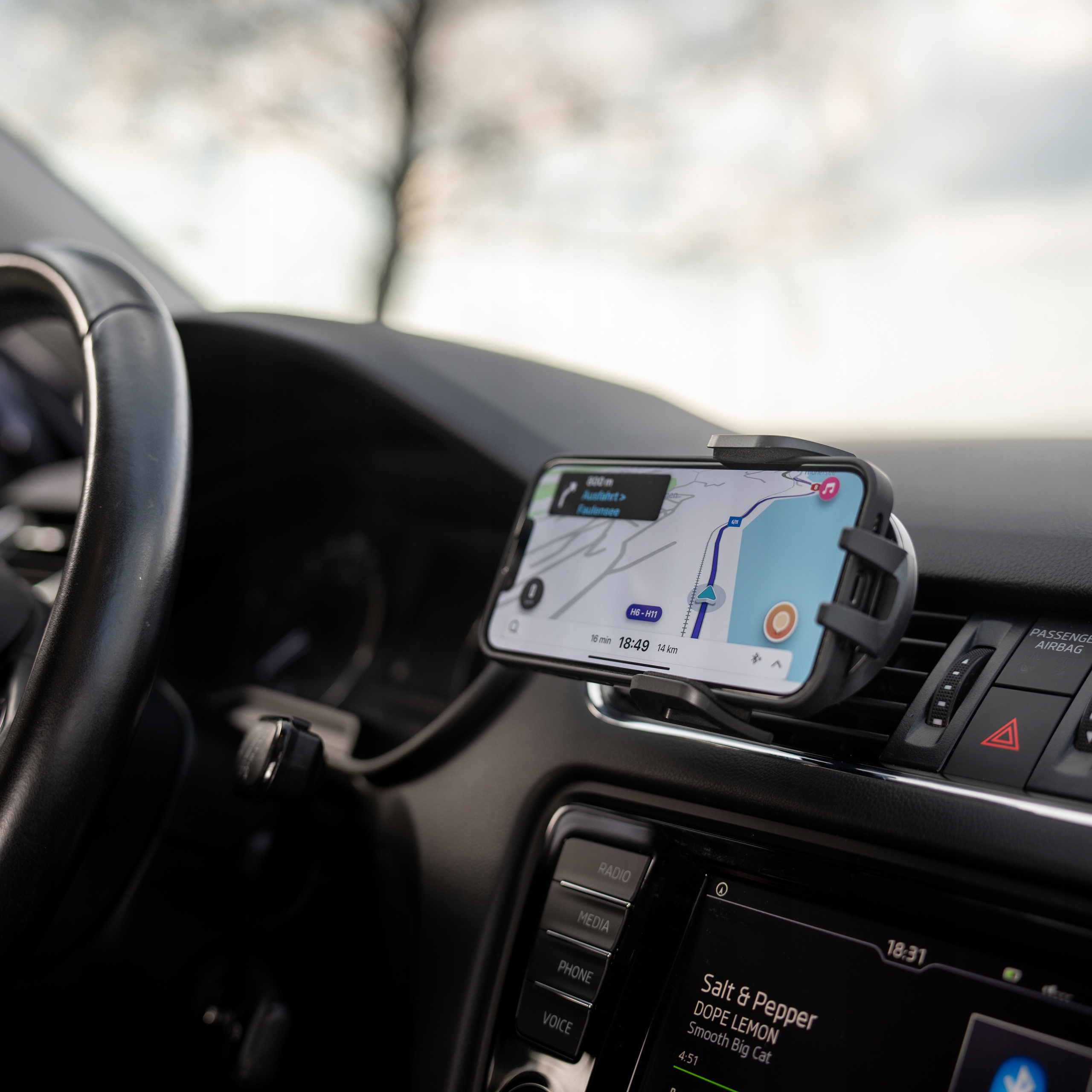 Spacecase Car Holder SC16 Universal Air Vent black