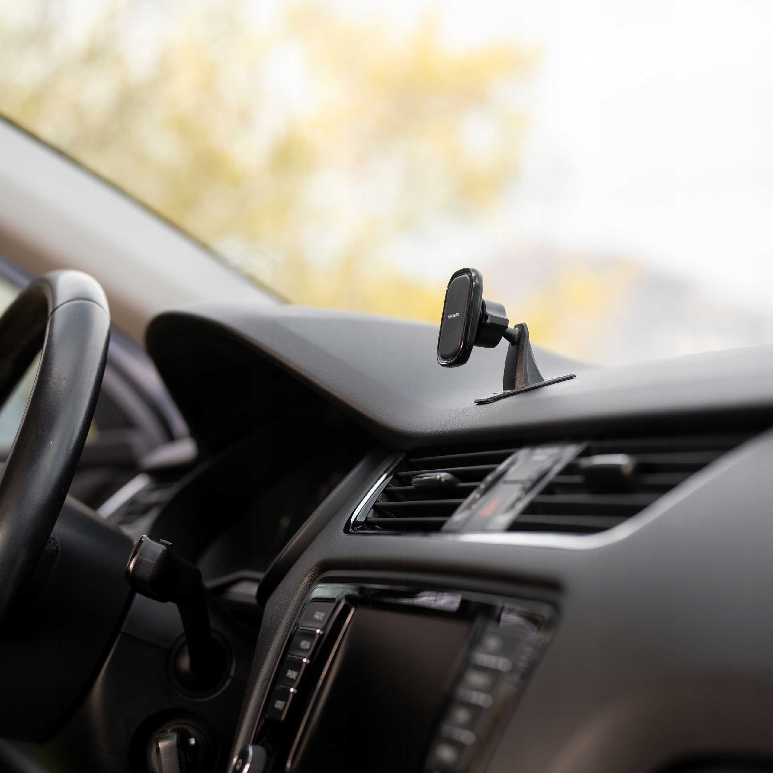Spacecase Car Holder SC09 Dash/Console Magnetic black