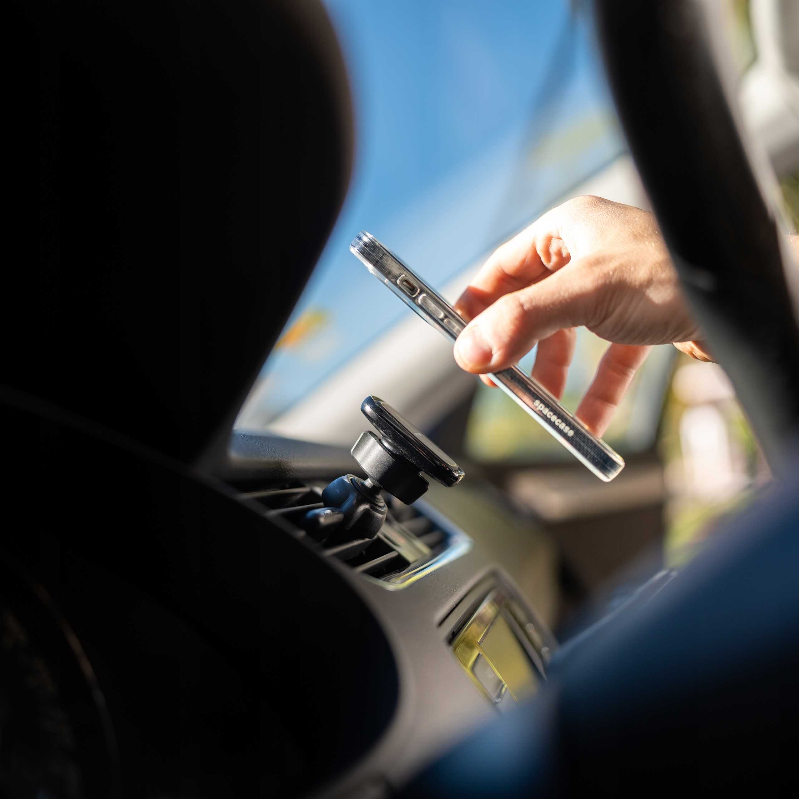 Spacecase Car Holder SC08 Air Vent Magnetic black