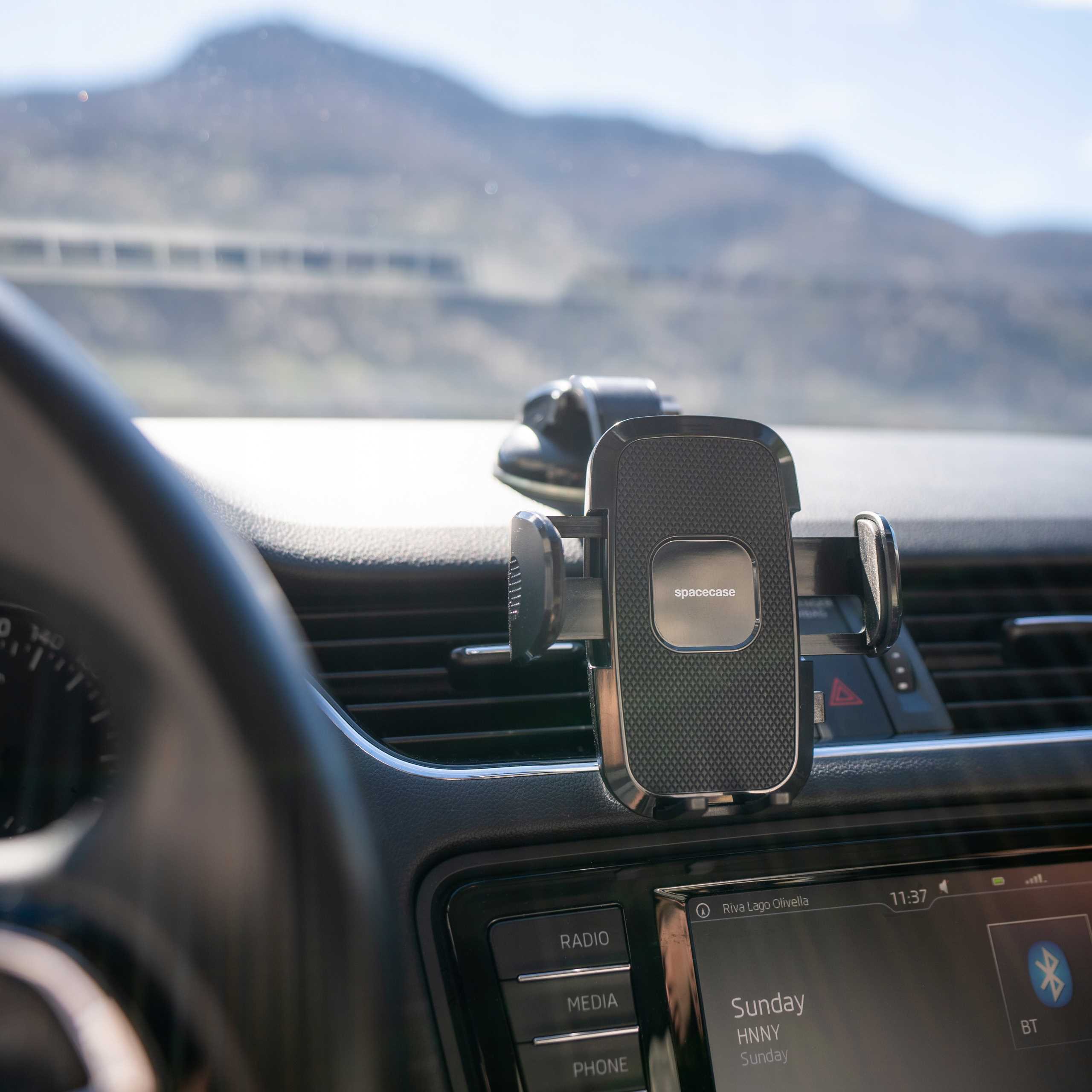 Spacecase Car Holder SC18 Universal Dash black