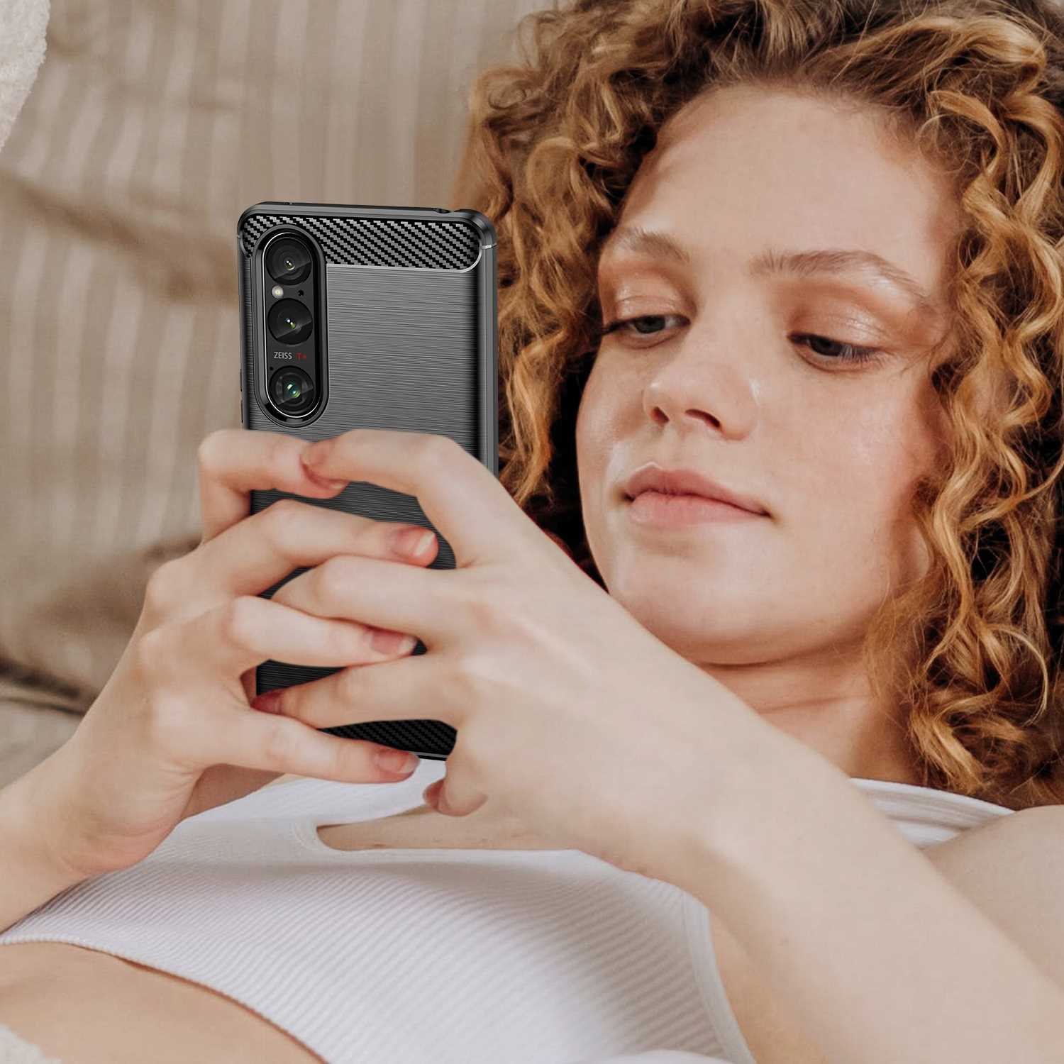 Spacecase Carbon Xperia 1 VI black