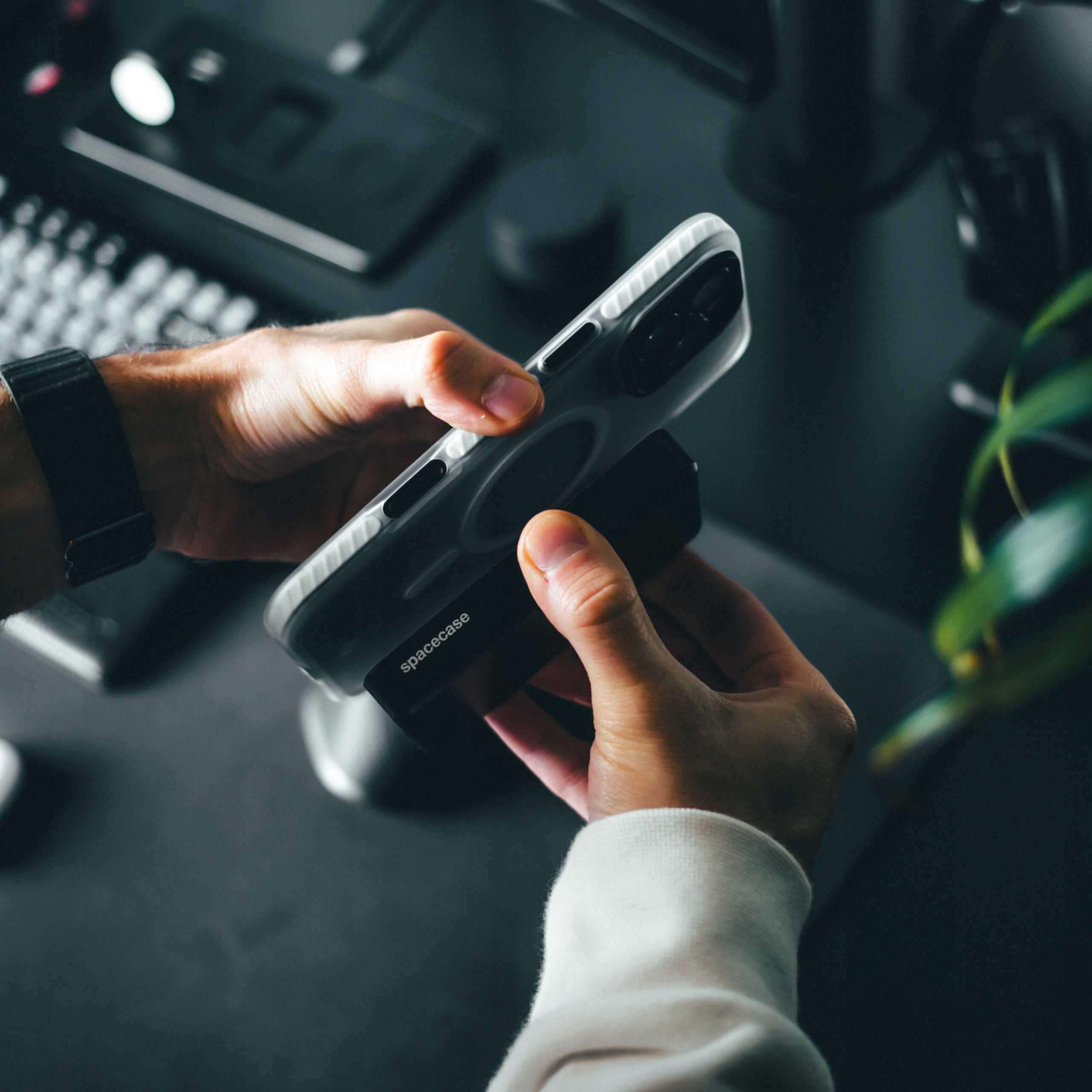 Spacecase Powerbank 10000Mah Snappack 20W Pb04-B Black