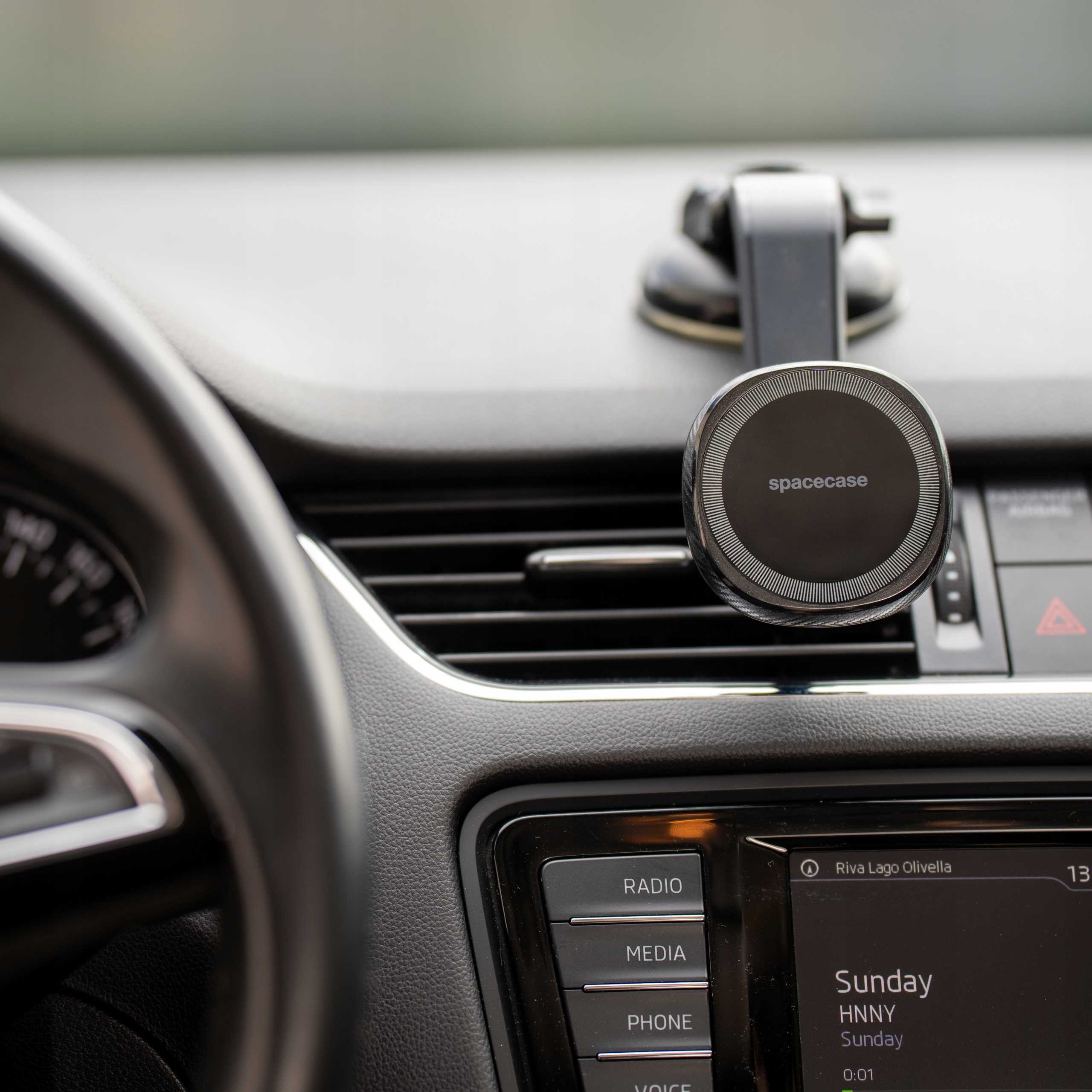 Spacecase Car Holder SC07 Dash Magsafe black