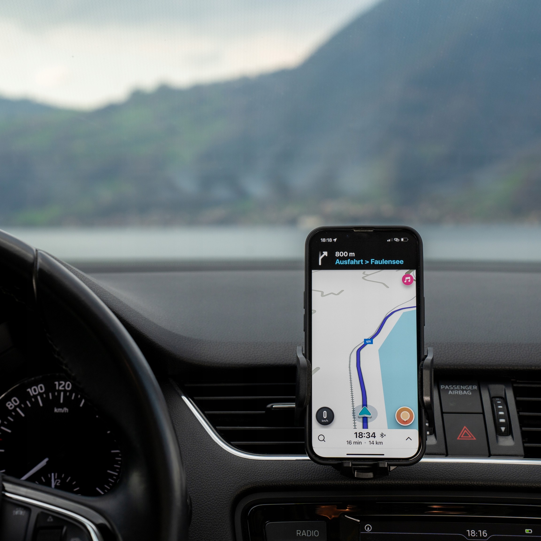 Spacecase Car Holder SC16 Universal Air Vent black