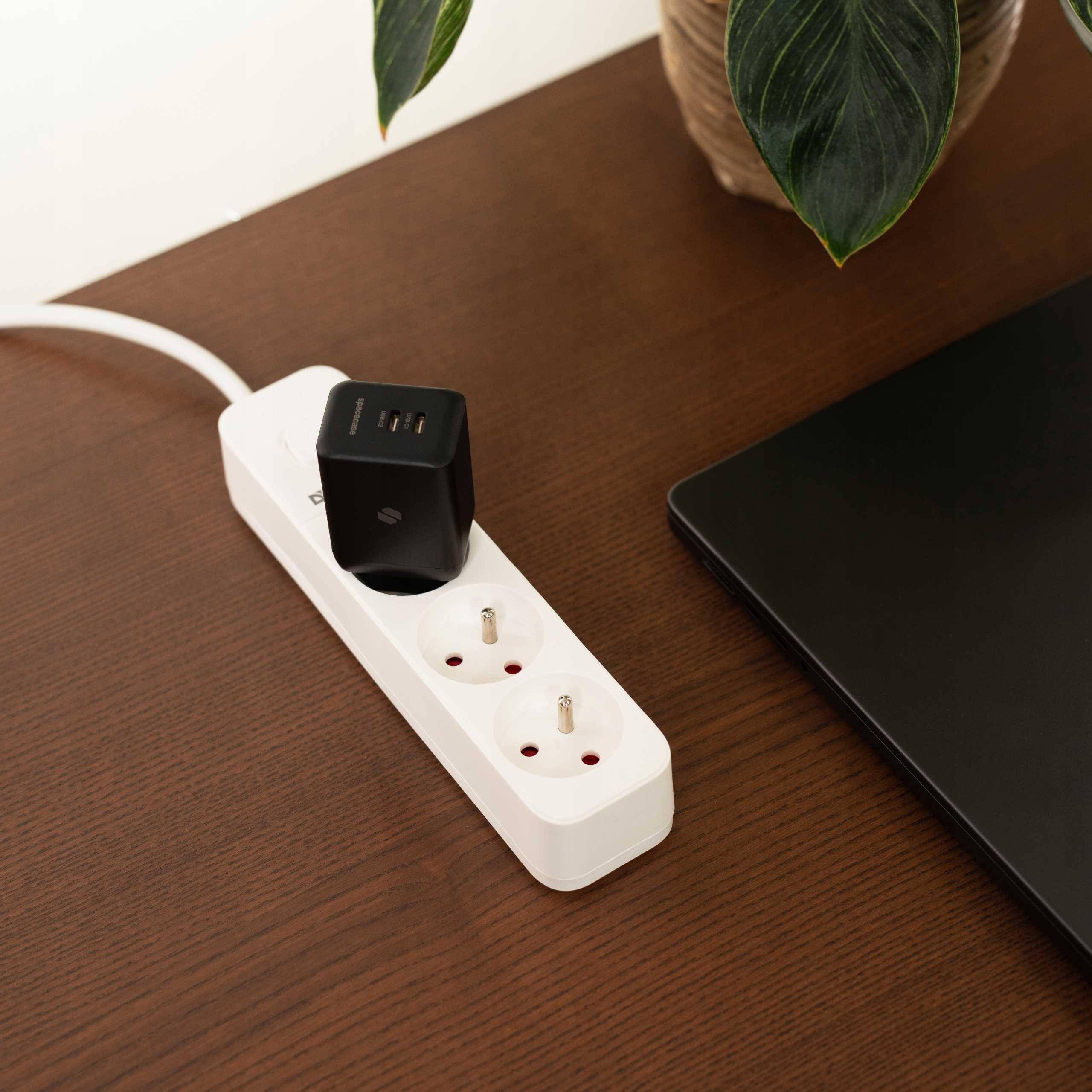 Spacecase USB Charger 45W GaN SC006B black