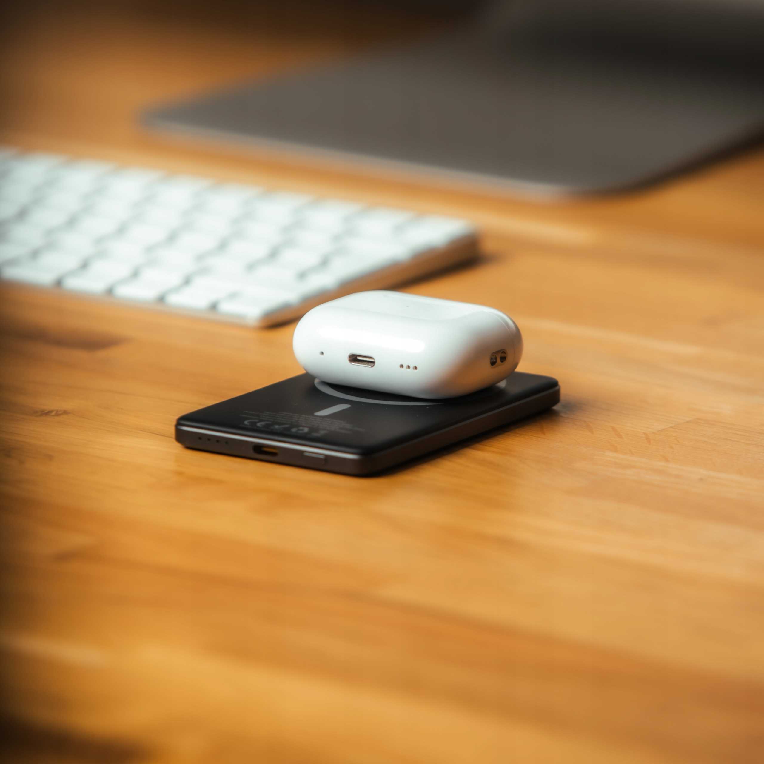 Spacecase Powerbank 5000mAh MagCharge PB01 gray