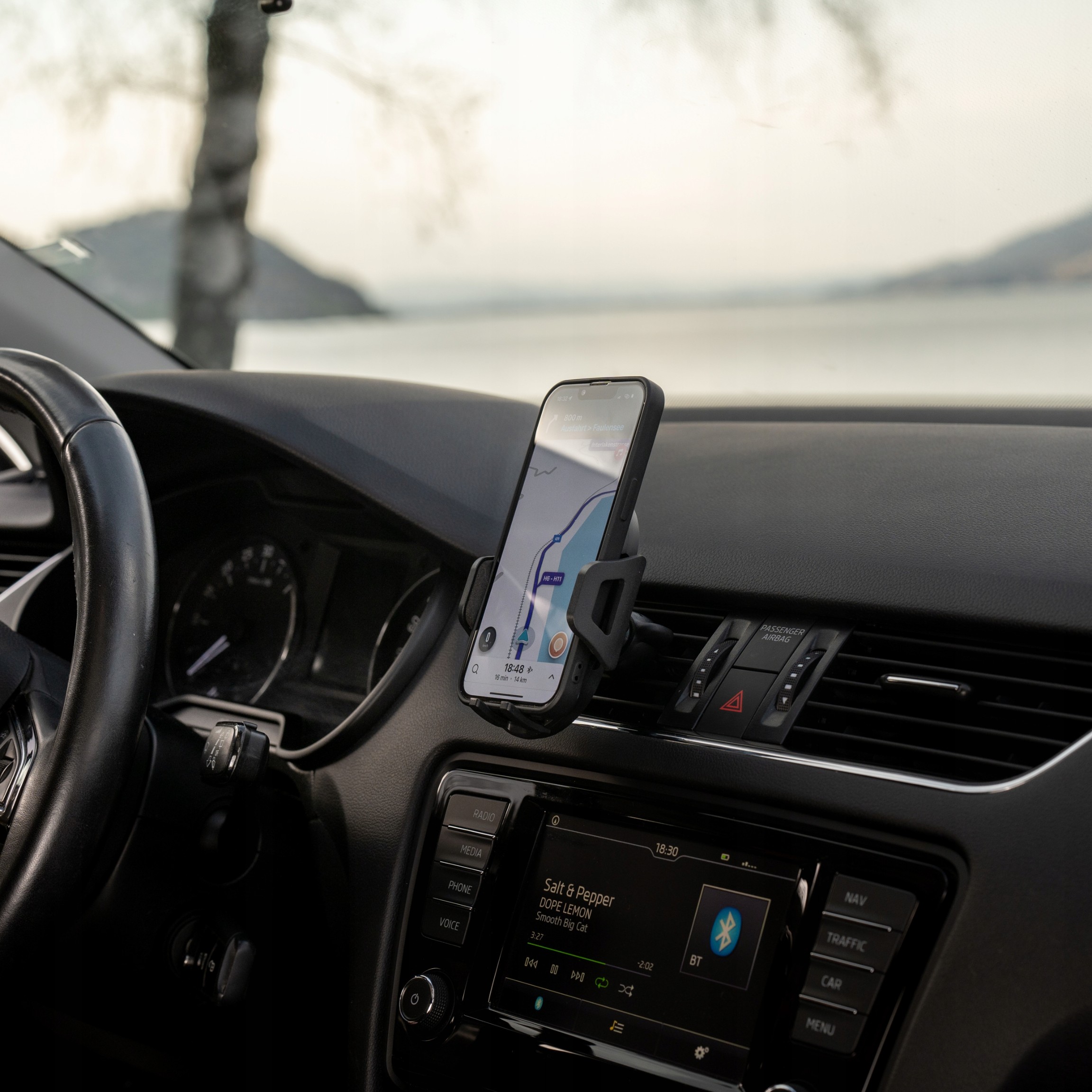 Spacecase Car Holder SC16 Universal Air Vent black