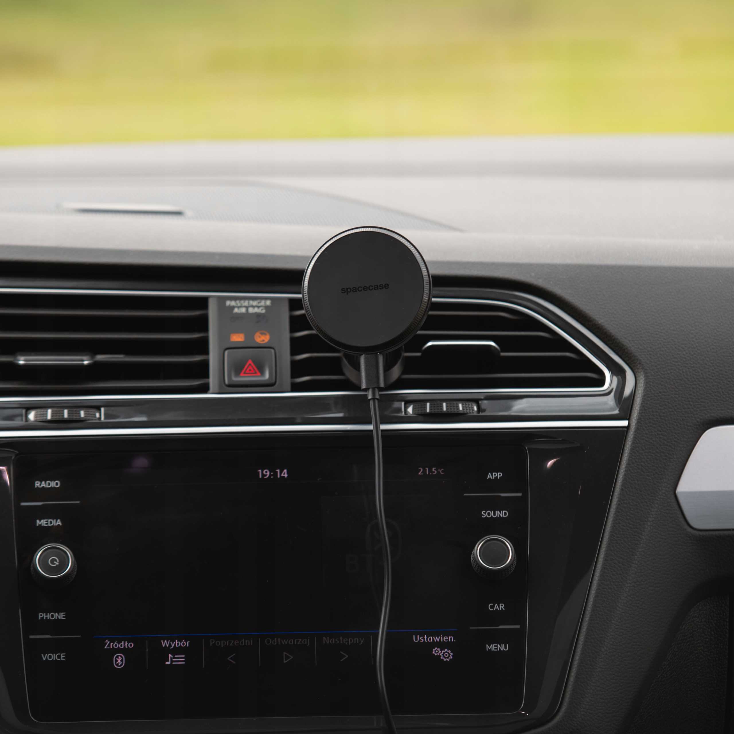 Spacecase Car Holder Air Vent MagCharge WM11B black