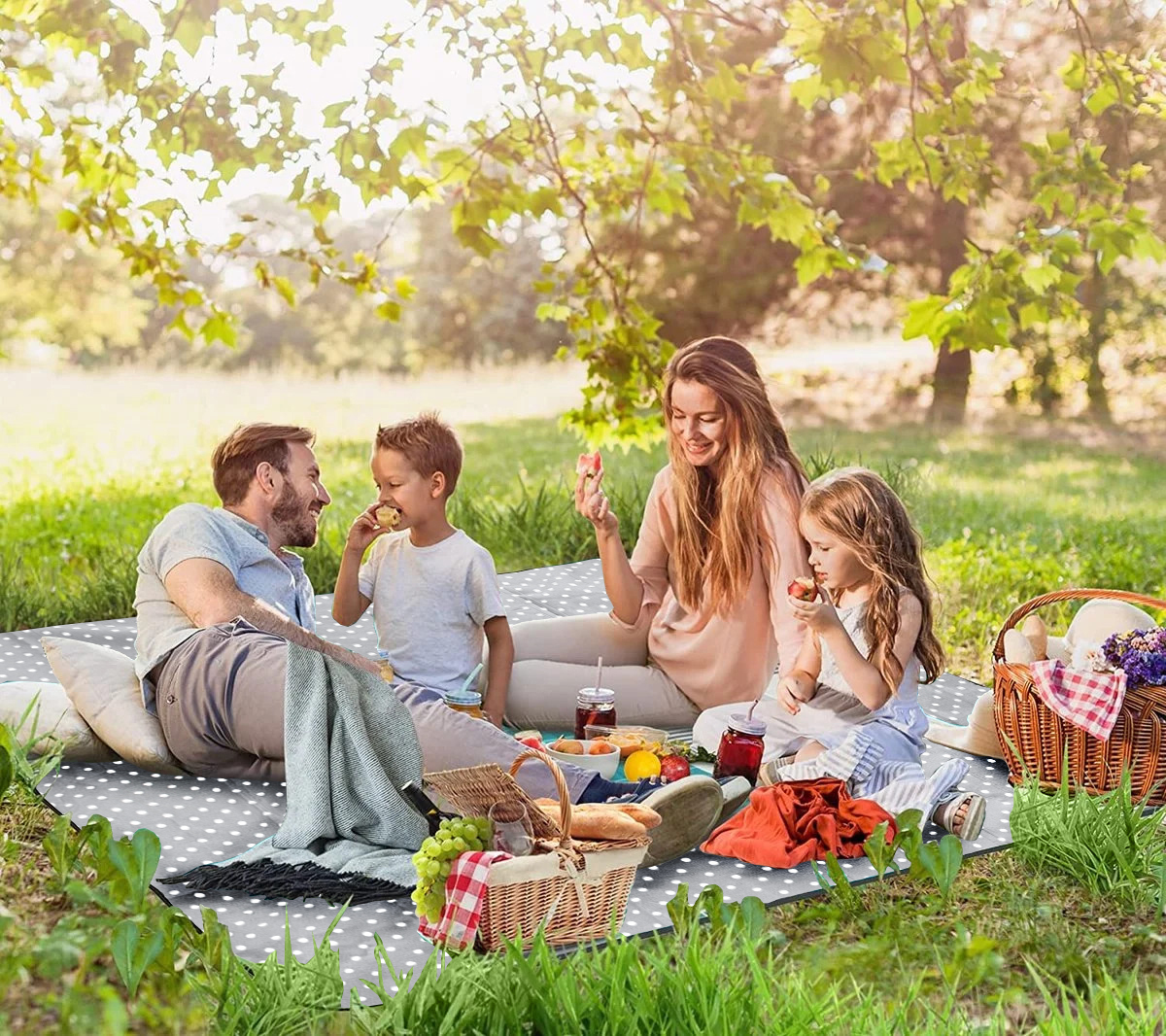 Koc piknikowy 200x200 groszki