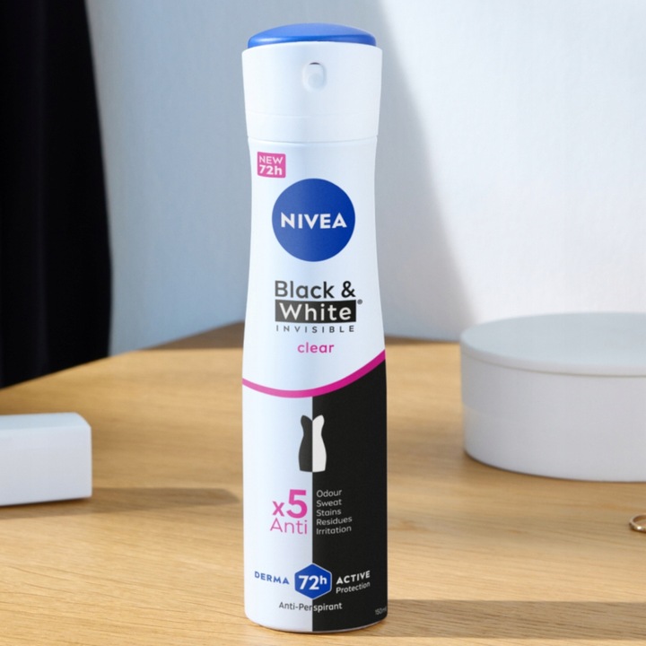 NIVEA Black&White Invisible Clear Antyperspirant damski w sprayu 150 ml