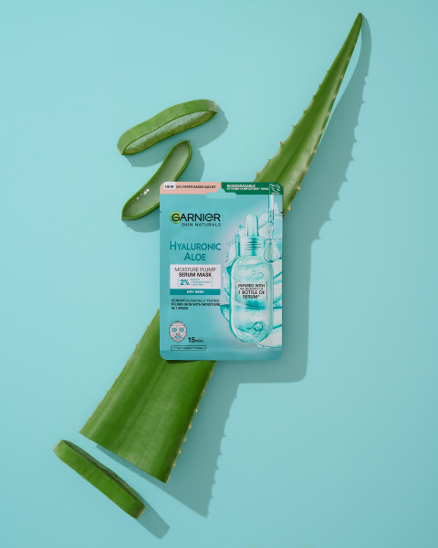 Garnier Hyaluronic Aloe Serum Maska rewitalizująca z kwasem hialuronowym i ekstraktem z aloesu 4x28g