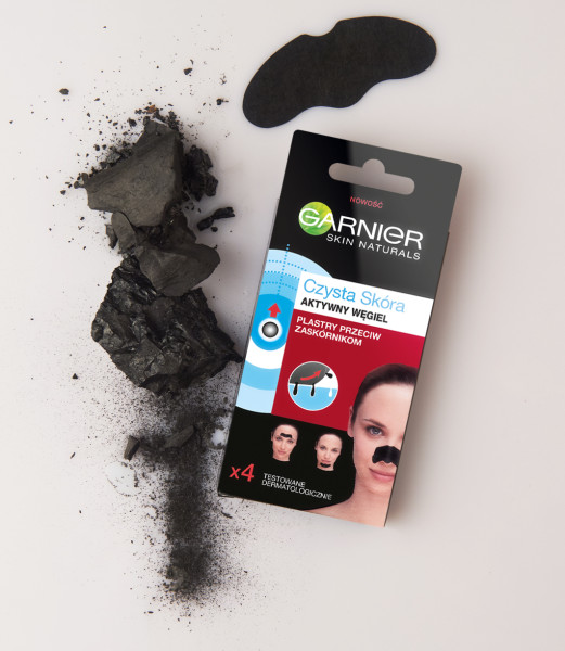Garnier Czysta Skóra Plastry Przeciw Zaskórnikom z Aktywnym Węglem 4 szt.