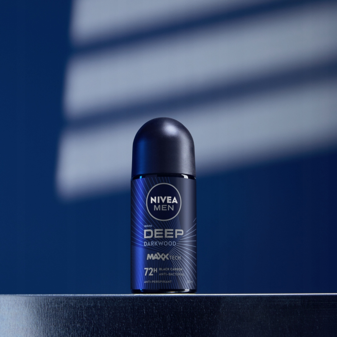 4 x Nivea MEN Deep Black Carbon Dark Wood Antyperspirant w Kulce 50 ml