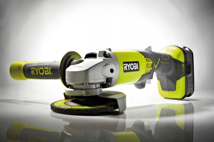 RYOBI Zestaw 4 Narzędzi Akumulatorowych + Torba + Ładowarka z Baterią 2Ah