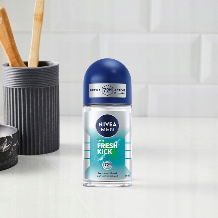 6 x NIVEA MEN ANTYPERSPIRANT ROLL ON MIX 50 ml