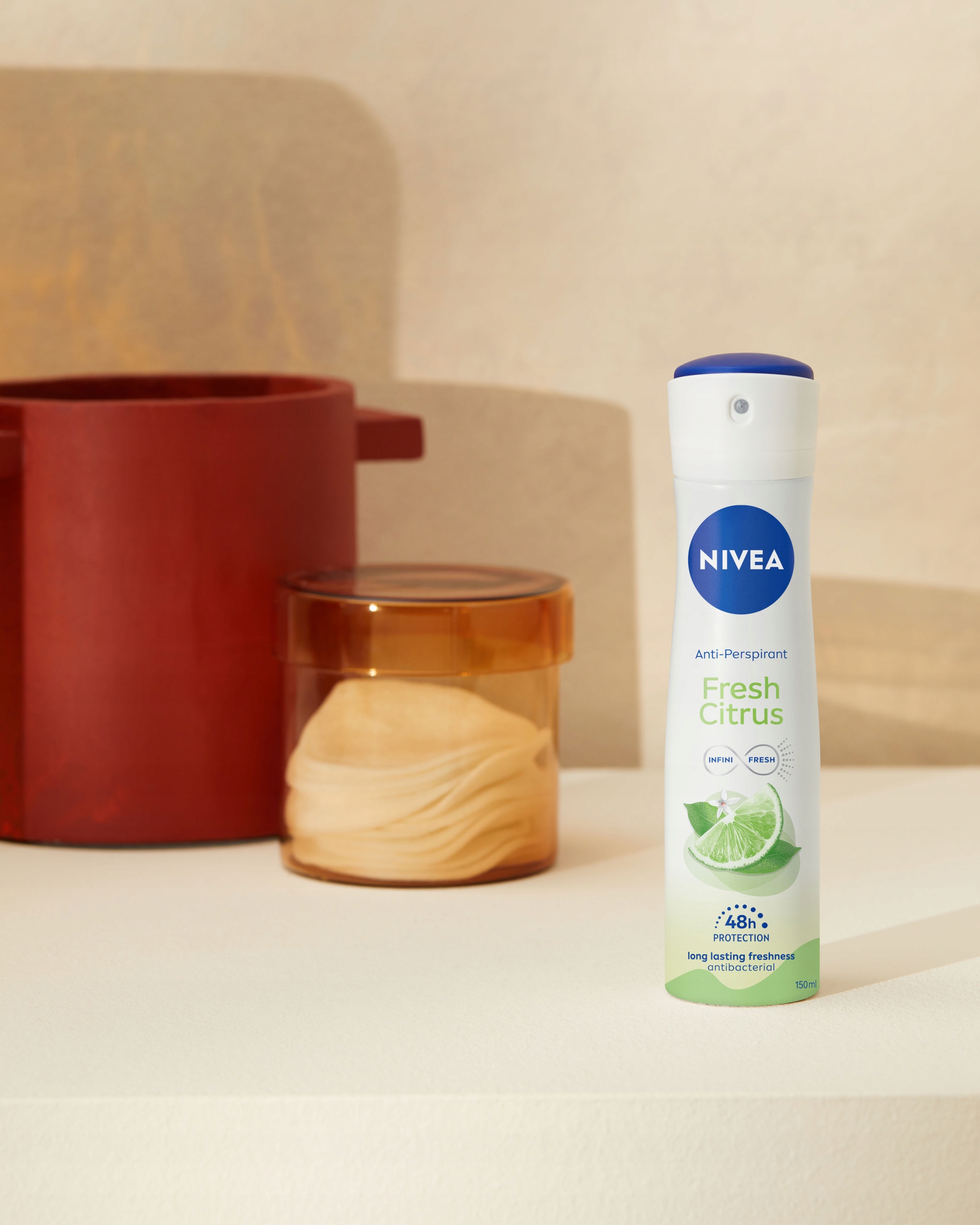NIVEA FRESH CITRUS ANTYPERSPIRANT W SPRAYU 150 ML
