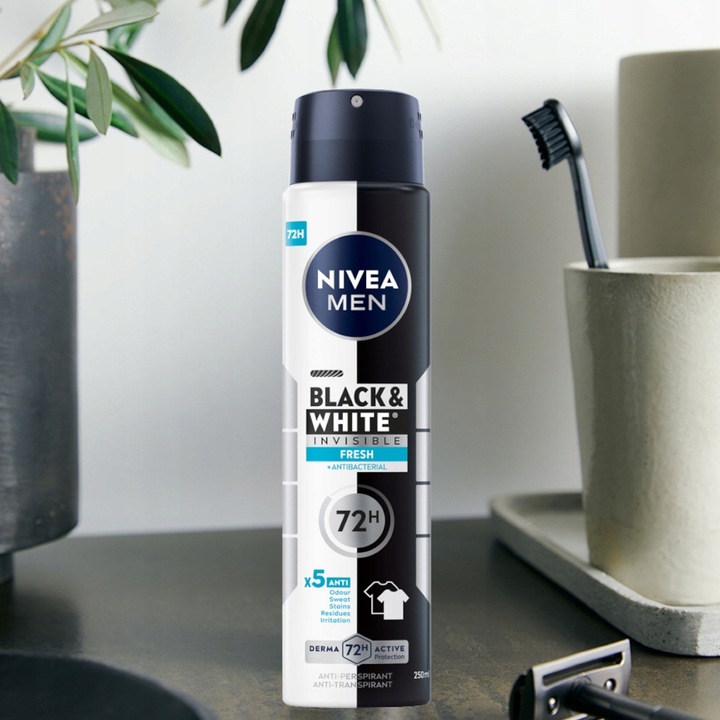 5 x NIVEA MEN BLACK & WHITE INVISIBLE FRESH ANTYPERSPIRANT W SPRAYU 250 ML