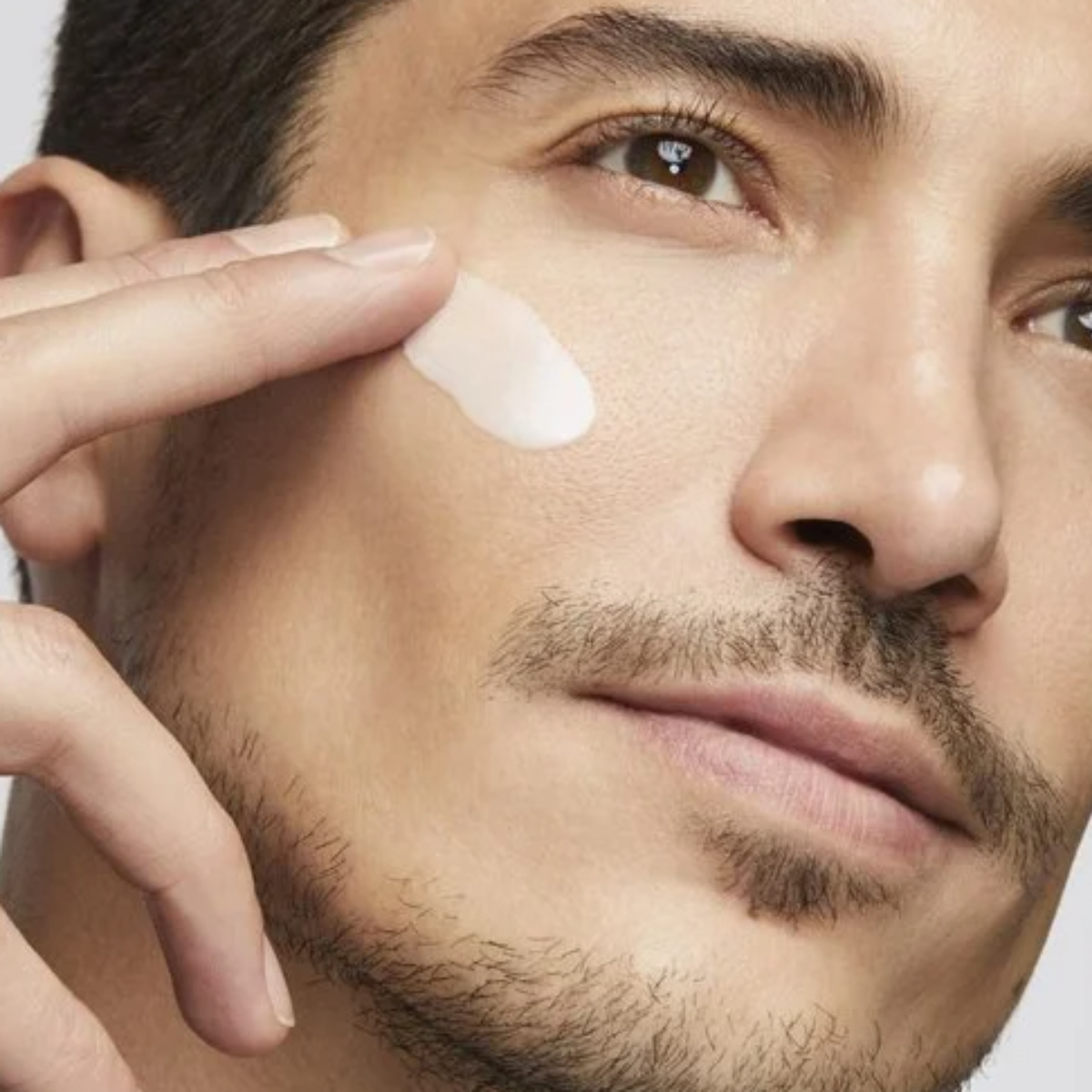 L’Oréal Paris Men Expert Power Age Rewitalizujący Krem Nawilżający 24h 50ml