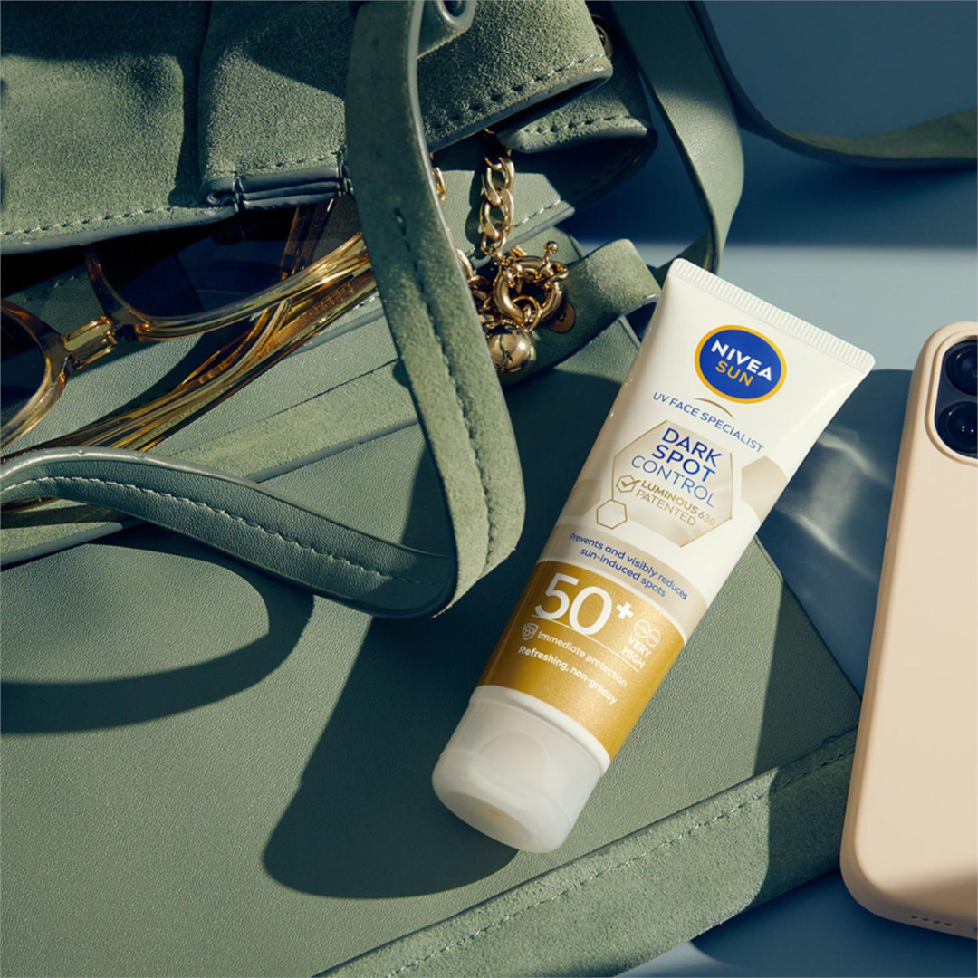 NIVEA SUN LUMINOUS 630 Dark Spot Control + Nawilżający balsam do opalania