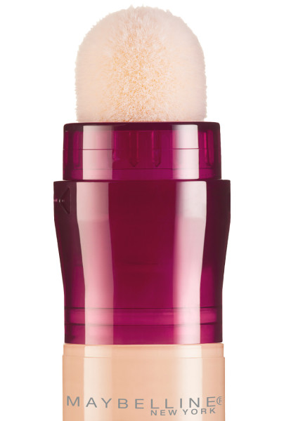 Maybelline Instant Anti-Age Eraser Korektor Z Gąbeczką 01 Light 6,8 ml