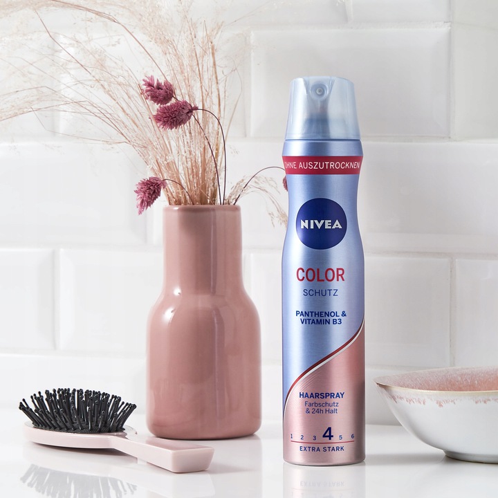 NIVEA COLOR CARE & PROTECT Lakier do włosów farbowanych utrwalający 250ml