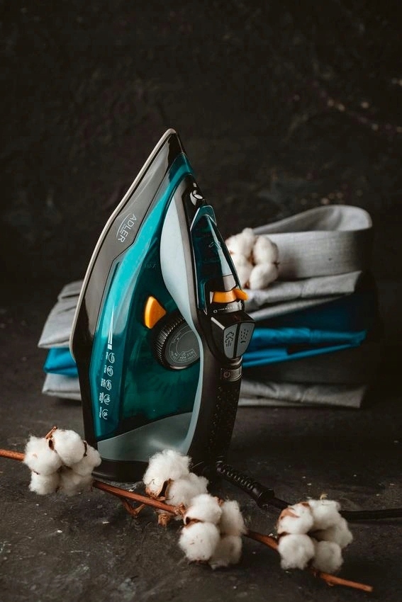 Mocne Żelazko Parowe Stopa Ceramiczna 3000W 9W1