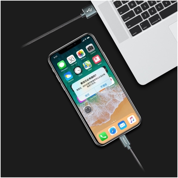 Oryginalny Kabel Rock Usb Do Iphone 5 Se 6S 7 8 X