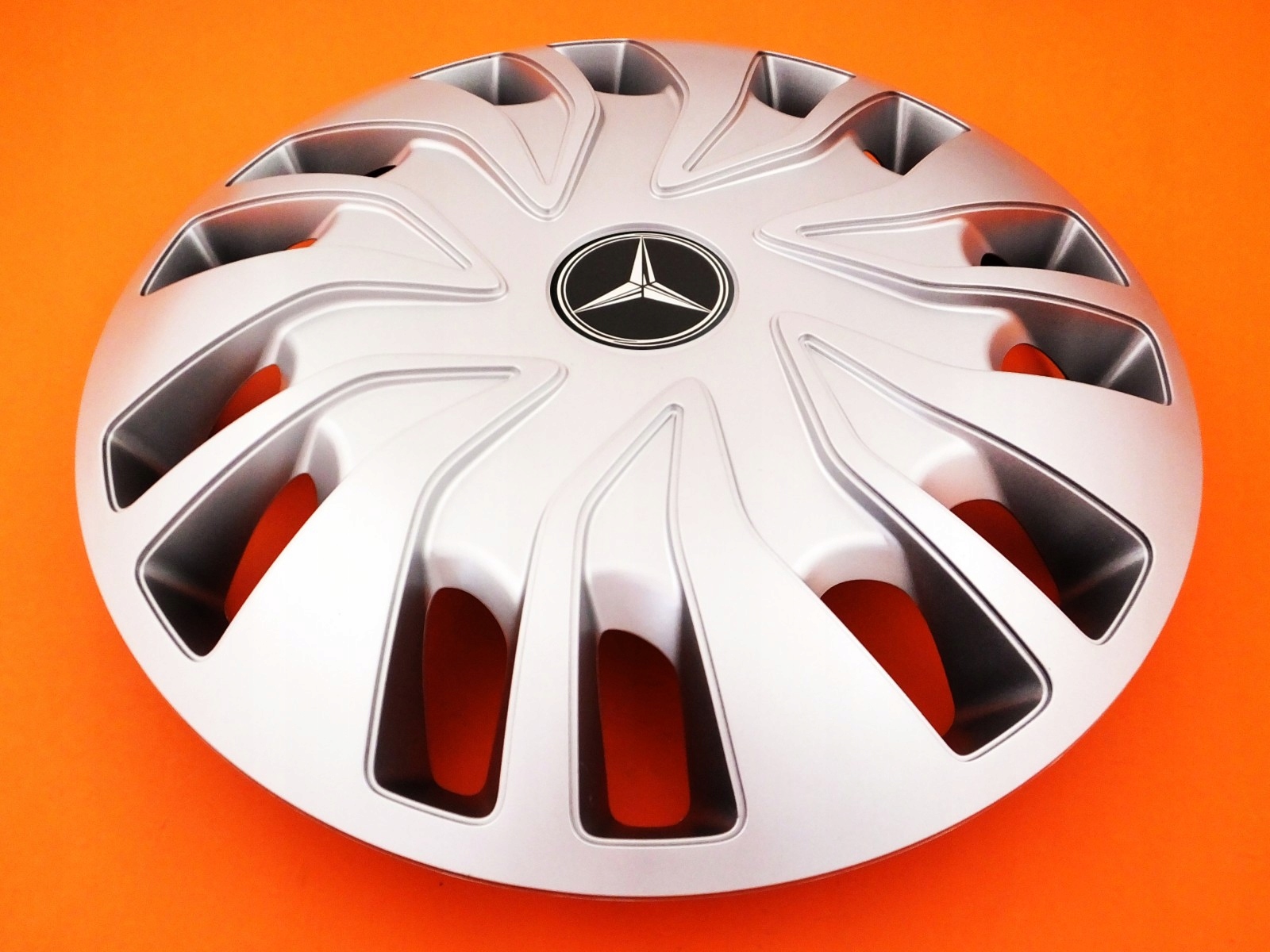 KOŁPAKI 15 MERCEDES BUS Viano Sprinter Vito FVS