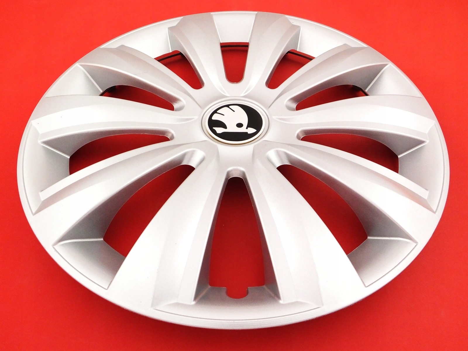 KOŁPAKI 16'' SKODA Superb Oktavia Yeti Rapid DLS