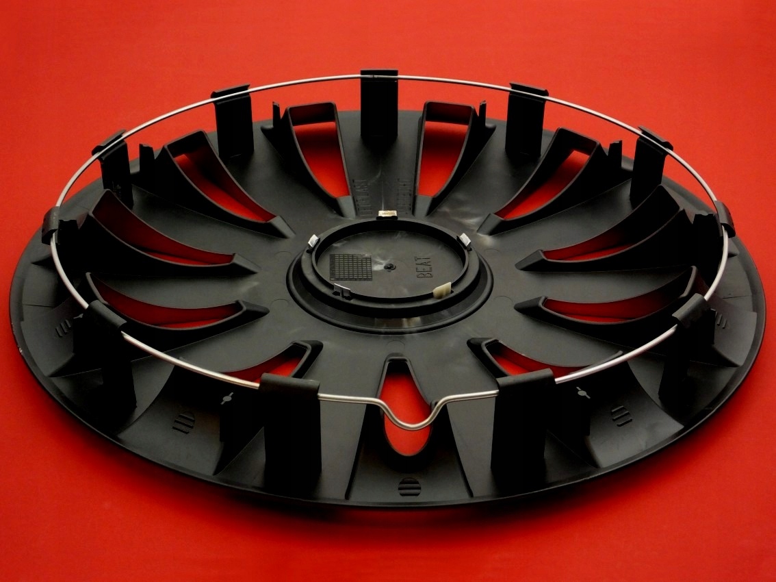 KOŁPAKI 16'' AUDI A3 A4 A5 A6 A7 A8 Q3 CZARNE BTC