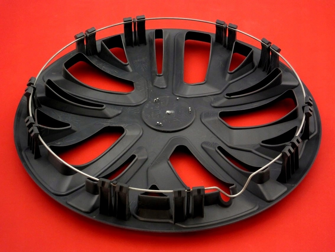 KOŁPAKI 15'' AUDI - B3 B4 A1 A2 A3 A4 A5 A6 Q3 RVM