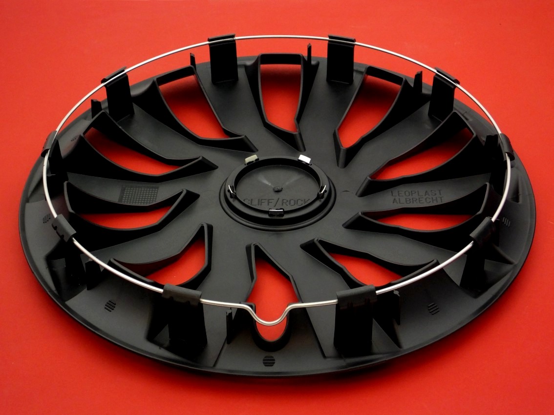 KOŁPAKI 15'' AUDI B3 B4 A1 A2 A3 A4 A5 CZARNE CLC