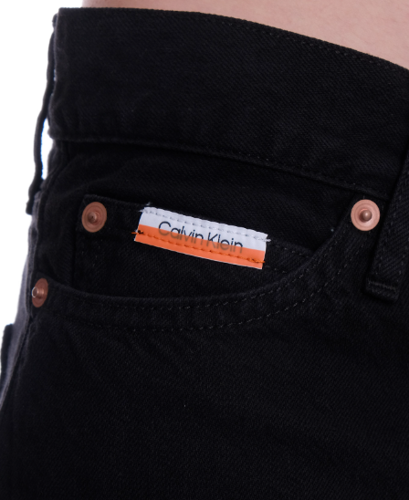 Czarne jeansy damskie Calvin Klein K20K203543BEH 32/32 bok z logo Heron Preston