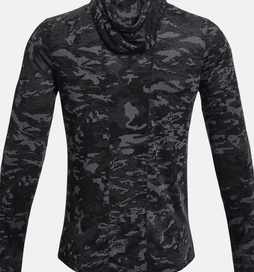 Czarna koszulka męska Under Armour 1361467001 L z kapturem i szarym wzorem camo przód