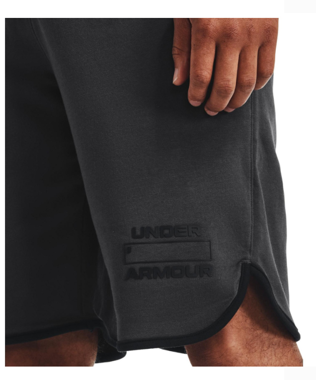 Czarne męskie spodenki Under Armour Fitted Rival Terry 1361632010 L detal kieszeni i wzoru