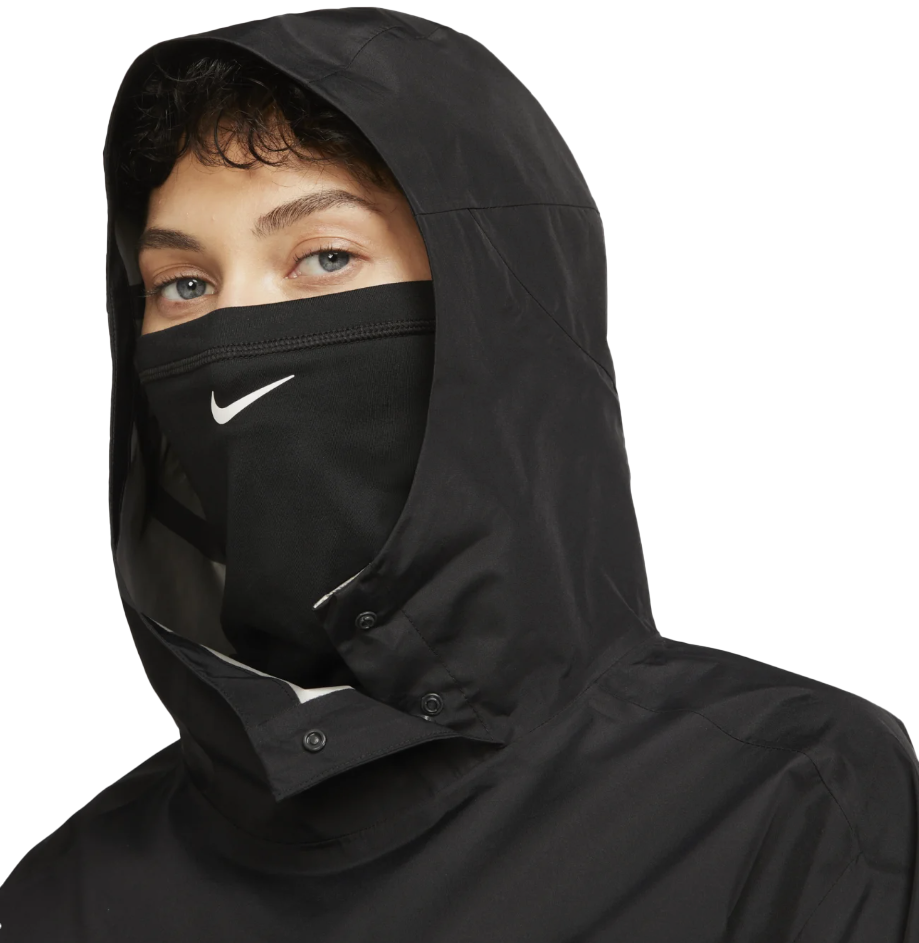 Czarna damska kurtka Nike Gore-Tex W DM7565-010 XS bok z kapturem i odpinanym kominem