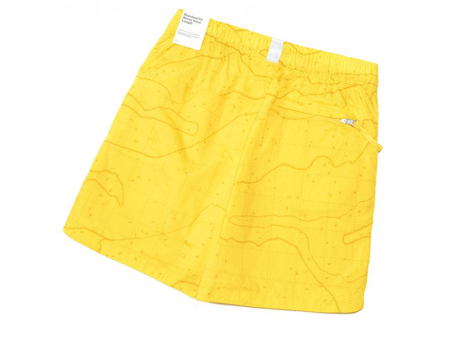 Żółte męskie spodenki Nike Air Shorts DM5226709 3XL detal kieszeni i pasa